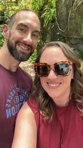 Sandra Nave's Instagram, Twitter & Facebook