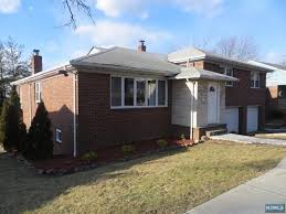 695 Center St Ridgefield Nj 07657 Ridgefield Outdoor Structures Real Estate