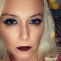 Alisha Lowe's Instagram, Twitter & Facebook