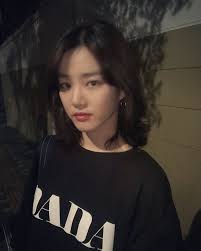 Listen to national concerns with these three guests. Lee Yu Bi ì´ìœ ë¹„ Wanita Artis Korea
