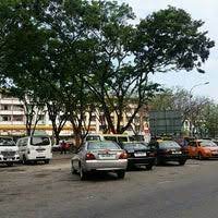 Sebagai terminal bas ekspres, inanam bus terminal terletak di pusat kota kinabalu. Terminal Bas Teksi Bandaran Kota Kinabalu Sabah