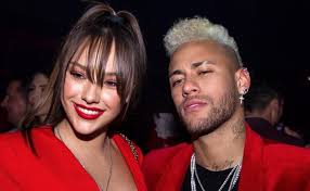 Katerina safarova ha encontrado el amor en rusia y está muy ilusionada con timati, su actual pareja. Katerina Safarova Muestra A Su Nuevo Y Millonario Novio Cabroworld