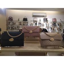 Untuk katalog tas wanita kita ada garsel, garucci, basama mba. Tas Clutch Original Merk Emsio By Elizabeth Shopee Indonesia