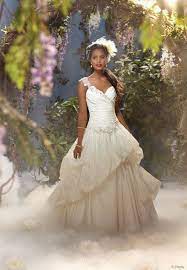 Tiana Disney Fairy Tale Weddings By Alfred Angelo Wedding Dress Wedding Gow Princess Wedding Dresses Fairy Tale Wedding Dress Disney Princess Wedding Dresses