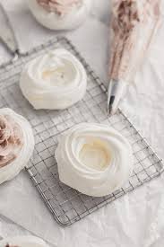 Mini Pavlovas With Nutella Whipped Cream Jamie Kamber Recipe Whipped Cream Recipe Desserts Homemade Whipped Cream Recipe Pavlova Cake