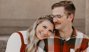 Lisa Leighton and Hunter Winters' Wedding Website