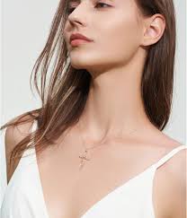 FOREVER QUEEN Collier Croix Argent Sterling 925 Collier de Fleurs de Rose  Chaîne ajustable Collier pour femme petite amie épouse maman elle :  Amazon.fr: Mode