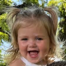 Happy 2nd birthday to Lily Jo Bates!! She is the daughter of Zach and  Whitney Bates and the sister of Bradley, Kaci, Khloé, and Jadon