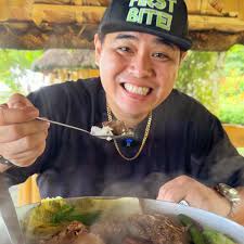 Bruno's Pansit Batil Patung