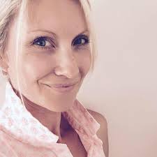 Praise • Nicole Mathieson