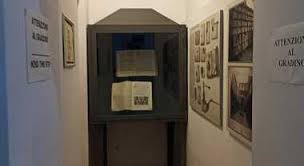 Una verso l'interno ed un'altra verso l'esterno che, combaciando con un'apertura su un muro, permettesse di collocare. Real Casa Dell Annunziata Risplende La Ruota Degli Esposti Il Mattino It