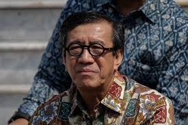 Gugat ganti rugi rp 55 m hingga daftar ke kemenkumham. Kebijakan Yasonna Laoly Bebaskan 30 000 Napi Berbuntut Gugatan Halaman All Kompas Com