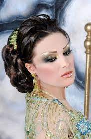 pin by an nyese on arabic makeup and hairstyles arabic makeup egyptian makeup hair styles