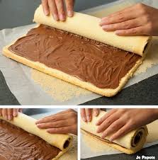 Running Discover Ma Recette De Gateau Roule Au Nutella Facile Je Papote Le Blog Rouler Gateau Roule Au Nutella In 2020 Nutella Desserts Desserts Nutella Recipes
