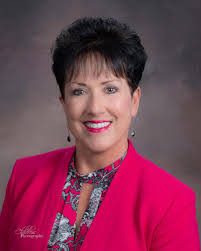 Rhonda Dillard's Instagram, Twitter & Facebook