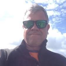 Dean Moody's Instagram, Twitter & Facebook