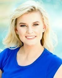 Jacquelyn Hope's Instagram, Twitter & Facebook