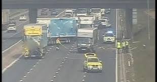 The m6 northbound between junctions j6 and j8. M6 Reopens After Horse Rescued From Scene Of Huge Crash Cheshire Live