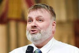 Fallin shopkeepers pay tribute to community after ringing up tills for  final time following 40 year stint