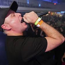 Iris · Artist Profile