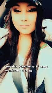 Cecelia Stump's Instagram, Twitter & Facebook