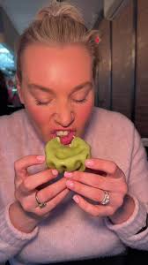 We went ALL OUT at Mealz in NYC's Gramercy for Georgian food and 100%  recommend you do the same! 👌 That smash burger is insane, too! 🤤  #DEVOURPOWER