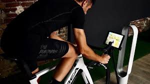 Cette démarche n'a rien de neuve, il existe déjà des applications de ce type comme virzoom fonctionnant sur oculus rift. Apres Le Confinement Le Succes Du Cyclisme Virtuel Ne S Essouffle Pas Cnews