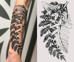 Pcs, handys, zubehör & mehr Lootgaminghq On Twitter Ellie S Tattoo From The Last Of Us Ii Is Absolutely Stunning So It S No Surprise That So Many People Have Adorned Their Arm With This Image Do You Have
