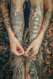 Depending on where you live, a minor—an individual under the age of 18 —may be able to get a tattoo or a body piercing without your consent. How Old Do You Have To Be To Get A Tattoo In Canada