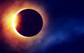 Napfogyatkozás idején égi kísérőnk, a hold takarja el a napot. Igy Nez Ki Nagybanyarol A Reszleges Napfogyatkozas Elo