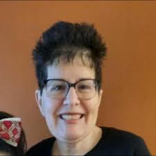 The Lafourche Parish Correctional Complex welcomed Becky Gautreaux,  Registered Dietitian with LSU Ag Service, as a guest instructor this week.  Becky provided a nutrition class for the participants in the Special  Therapies