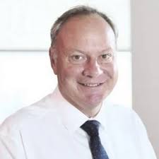 Insurance rival swoops for staff after broker leaves Grimsby