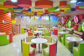 Riyadh S Top Ten Eats With Kids Kid Friendly Restaurants Kids Kid Friendly