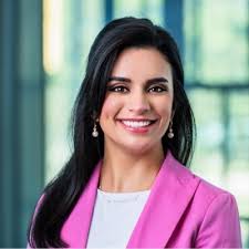 I am incredibly pleased to announce that I will be joining Deloitte this  summer as a Risk and Financial Advisory Intern in their New York office!  Many thanks go out to the