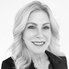 At Lockton Companies, Laura Closs serves people through data