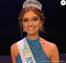 Vous rêvez de devenir miss pays de la loire ? Miss France 2021 Julie Tagliavacca Est Miss Pays De La Loire 2020 Purepeople