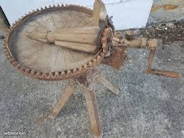 Ancien Malaxeur A Beurre Malaxeur