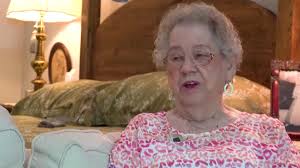 Owner of the Go Sleek Hair Company Monique Ingram joins us to talk about  her journey, products, and gives 5 tips everyone can use!