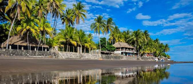 El Salvador: Central America's Undiscovered Frontier