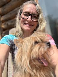 Just a girl and her pal taking a walk and solving the worlds problems. If  only life was as easy as they see it. Love these 2 💜❤️