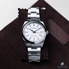 The original oyster watch with its waterproof case dates back to 1926. Why I Bought It The Day Before It Was Discontinued Rolex Oyster Perpetual 39 With White Dial Reference 114300 Quill Pad