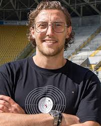 Michael Hefele » Club matches » Championship