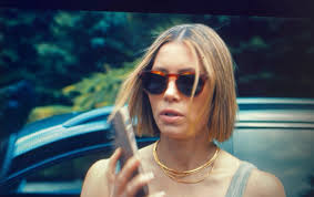 Where are the sunglasses worn by Jessica Biel in The Better Sister episode  4 from?