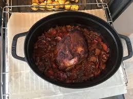 Schweinebraten Im Dutch Oven Von Dartuoso Chefkoch Rezept Schweinebraten Rezept Schweinebraten Rezepte