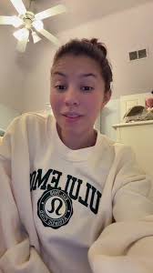 Katie Crouse (@katiecrousee)