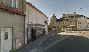 Bonjour à vous, 📣 pour compléter l'équipe en place, nous recherchons une personne en cap ou bac pro vente (dès que possible) et deux personnes en cap boulangerie pour juillet. Journal D 1 Confine Puissance 3 7 Adieu P Tit Louis Remaud Et Maudet Les Boulangers Du Bourg A La Mothe Achard Aujourd Hui C Est Picherit La Petrie Grande Surface Et Distributeurs Automatiques Le Blog