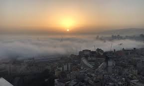 Maltempo, nebbia padana tra andria e castel del monte. Meteo La Nebbia Di Mare La Cosi Detta Caligo Avvolge Genova Ma Di Cosa Si Tratta Periodico Daily