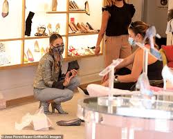 Get up to 70% off with free shipping and returns! Sarah Jessica Parker Reps Her Brand In 485 Booties And Helps Customer Try On Shoes In Her Sjp Store Daily Mail Online