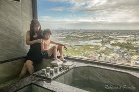 宜蘭村却國際溫泉酒店二大二小(未滿12歲)一泊一食$6XXX起，一泊二食$7XXX起@瑞貝卡一家