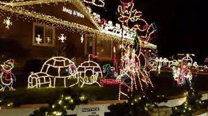 Dec 04, 2012 · willow glen residents of the willow glen neighborhood of san jose have a unique christmas light tradition. Willow Glen Xmas Lights 2016 Youtube